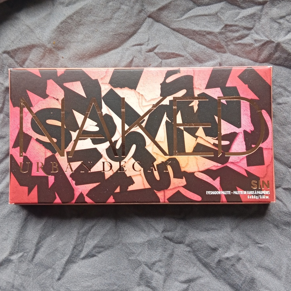 Urban decay naked sin I shadow palate